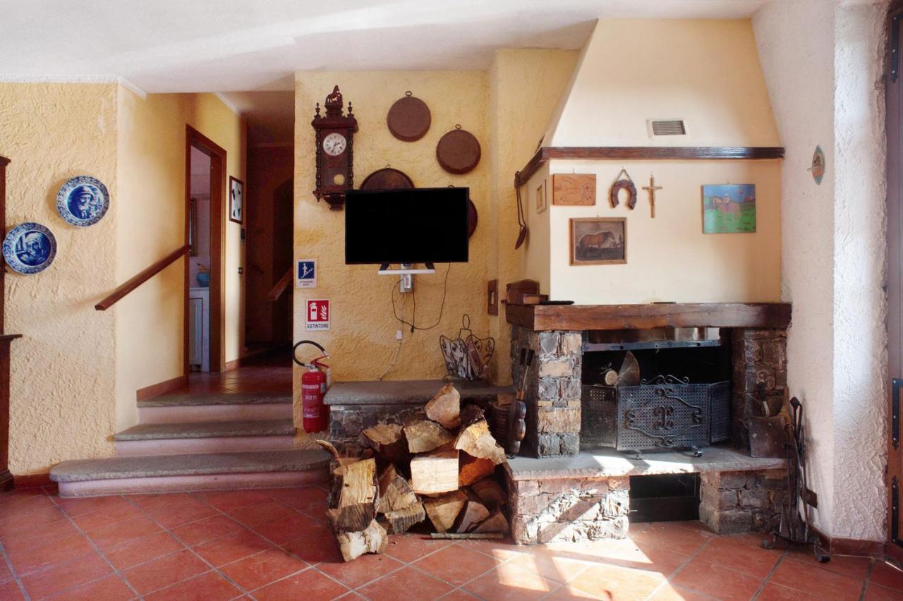 Вілла Casa Della Barcareccia Calice al Cornoviglio Екстер'єр фото